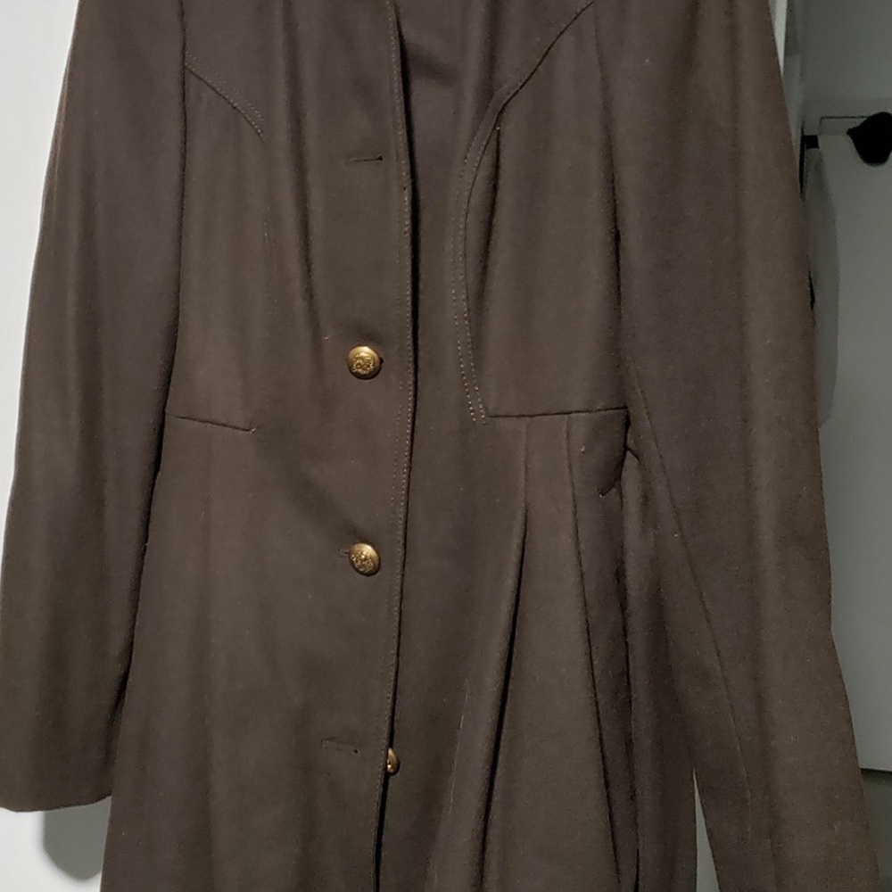 Coat - Picture 6 of 8